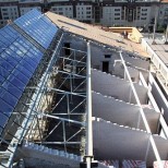 Rekonstruojamas pastato stogas ir mansardinio aukšto įrengimas, 2011 m. rugpjūčio 5 d.